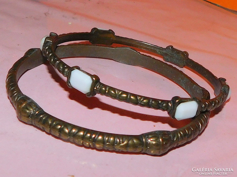 Very old 2 piece antique bronze bracelet - only for a thin wrist
