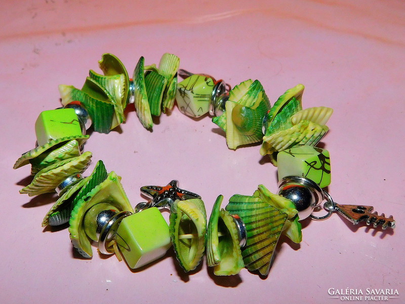 Green Colors Shell-Cube Tibetan Silver Charm Bracelet - Pandora Character