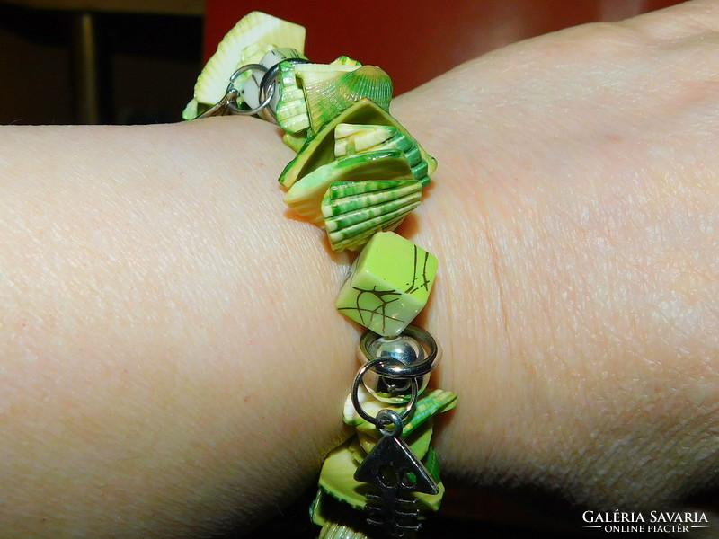 Green Colors Shell-Cube Tibetan Silver Charm Bracelet - Pandora Character