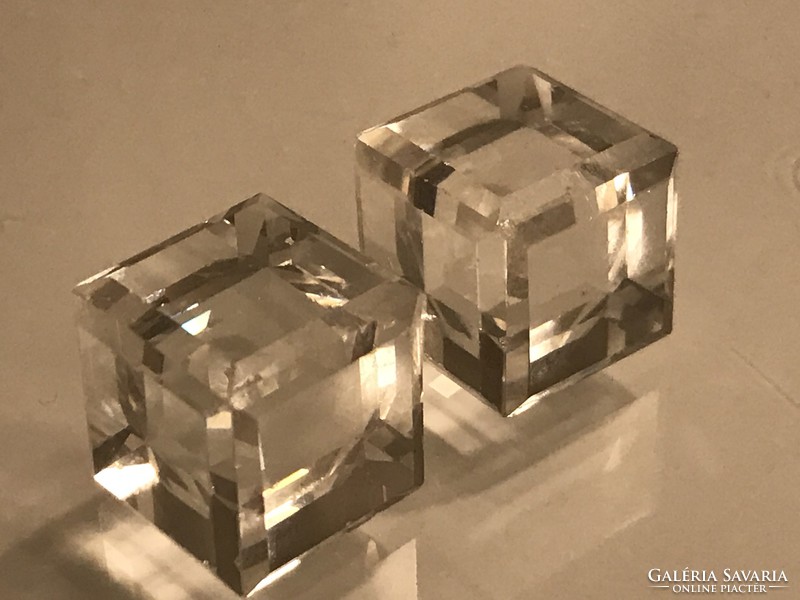 Swarovski kristály fazettált kockák, 1,5 x 1,5 cm-esek