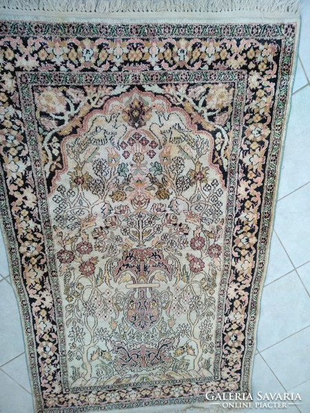 Antique cashmere mercirét rug