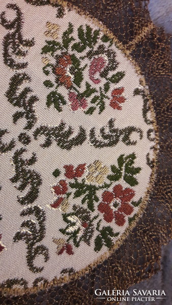 Antique round tapestry tablecloth (m2148)