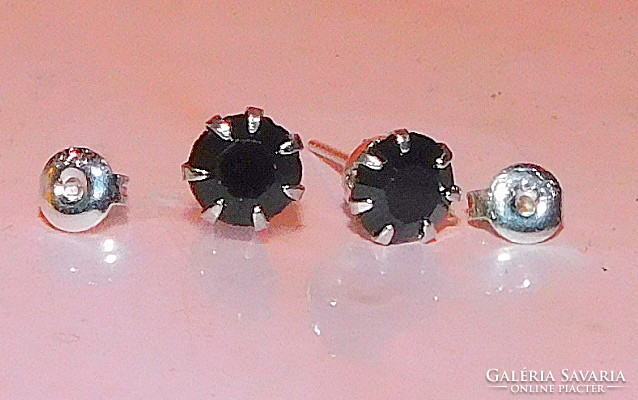 Sparkling night black shiny crystal stone earrings
