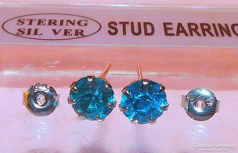 Sparkling sapphire blue luster crystal stone earrings