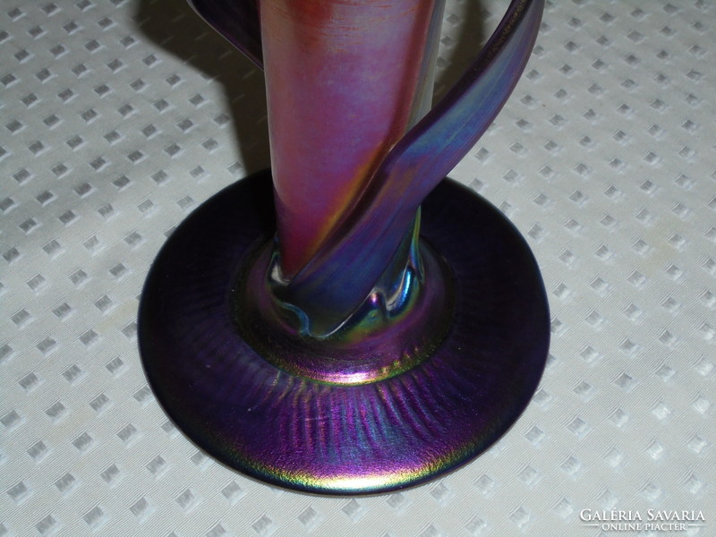 Art Nouveau iridescent vase