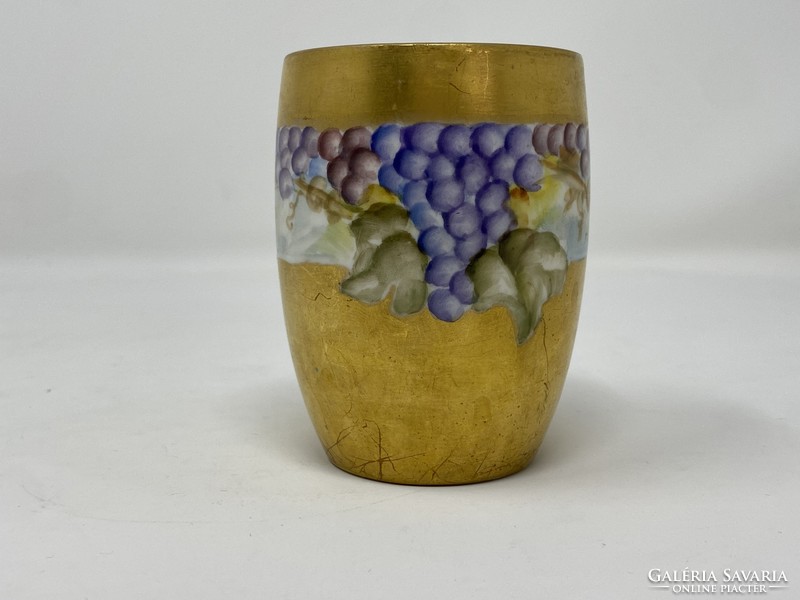 Különleges, egyedi, gazdagon aranyozott antik csésze szőlő motívummal díszítve - CZ
