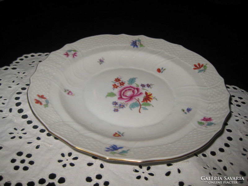 Herend old plate 18.7 cm in good condition, made in the 40s
