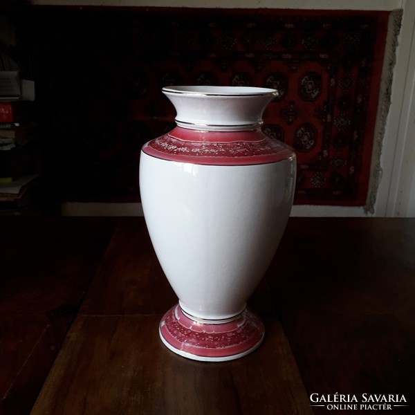 Hollóházi lüszteres porcelán váza
