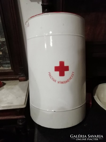 Disinfectant large tank, old enamel Hungarian red cross tank, 20-30s
