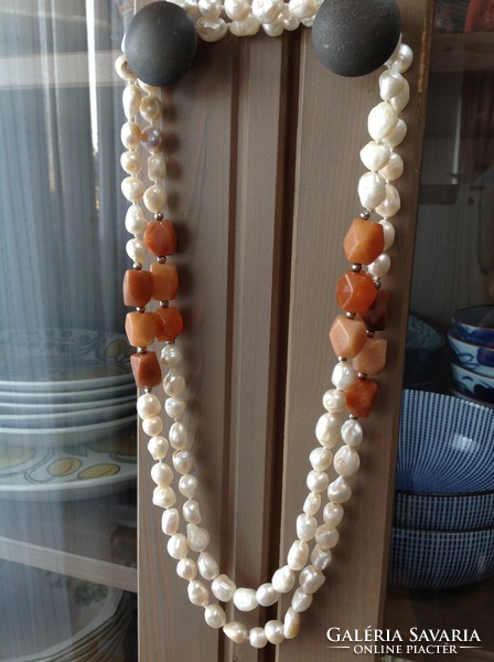 Italian baroque string of pearls with mineral stones