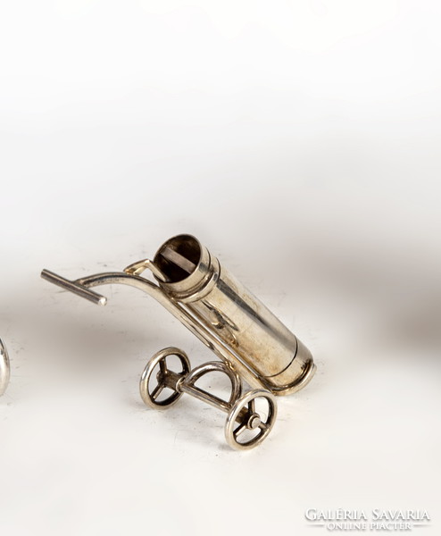 Silver miniature golf club set