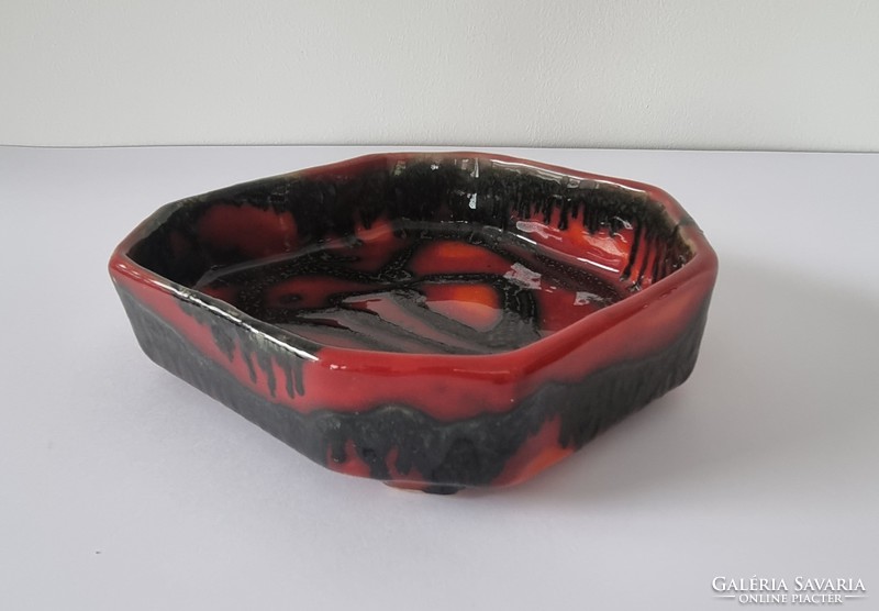 Applied art fat lava ceramic bowl, centerpiece