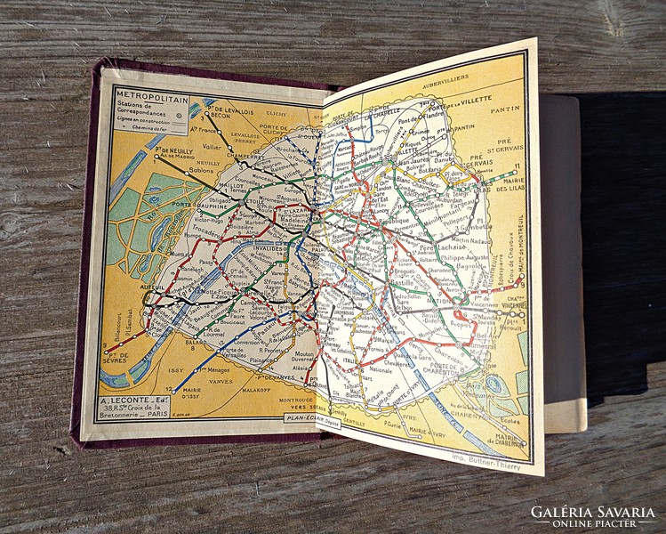 Old Paris bedrock, travel guide