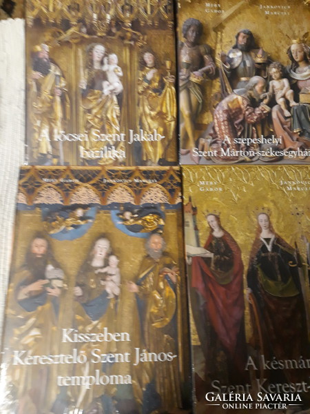 Highland Gothic altarpieces i-xii. Art album