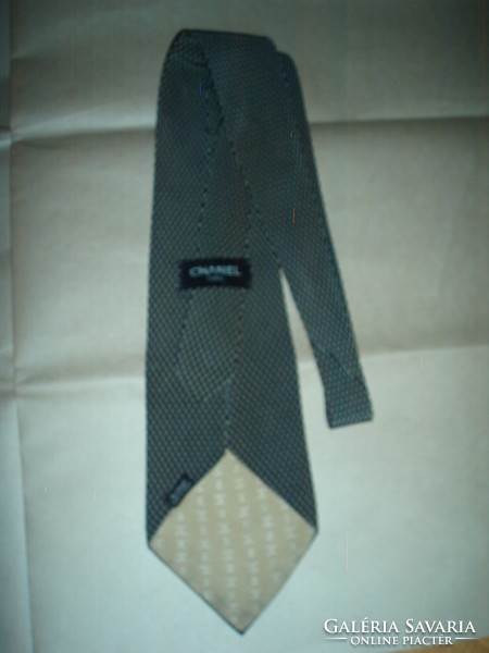 Vintage chanel silk tie