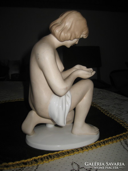 Wallendorf bathing girl, beautiful condition, unrepaired, 23 cm