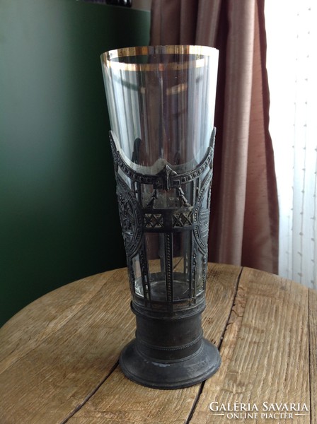 Antik szecessziós ón díszítésű üveg pohár, nagy méretű.