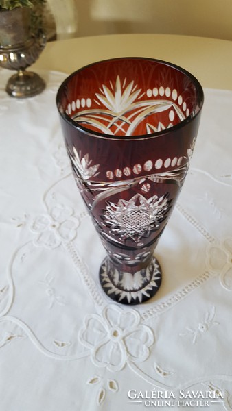 Graceful, burgundy polished crystal vase