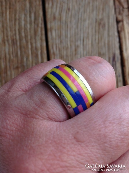 SWATCH márkájú színes műanyag díszítésű acél gyűrű
