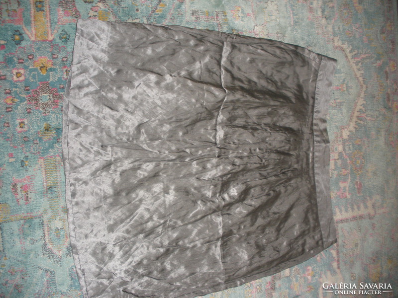Silver gray silk-cotton skirt