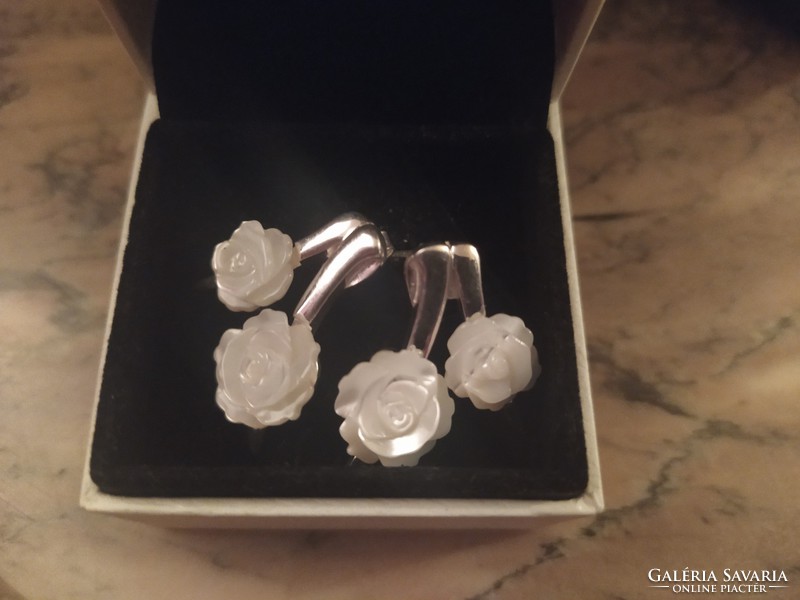 Silver shell rose earrings, very showy piece! 2.5 cm