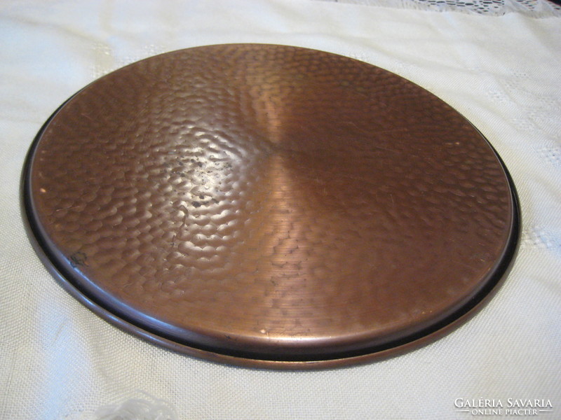 Chiseled metal tray, red copper, surface covered, 26 cm