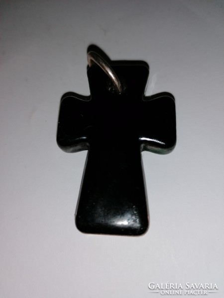 Cross shaped Murano glass pendant 48.