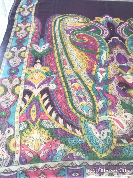 Hatalmas, ragyogó színű viszkóz sál, 190 x 98 cm