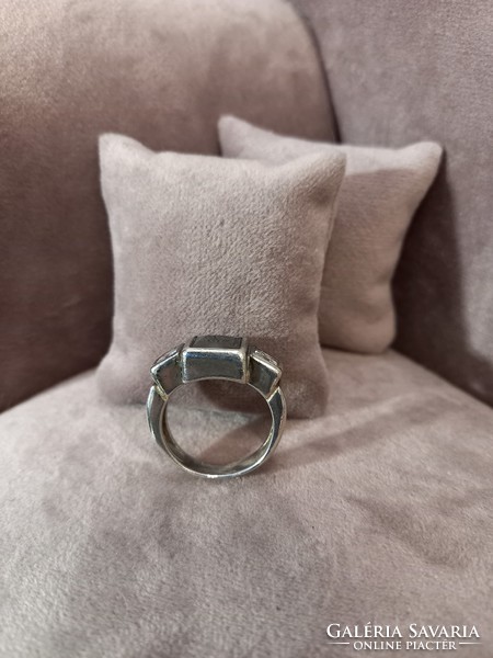 Ezüst gyűrű ónix és cirkónia kővel