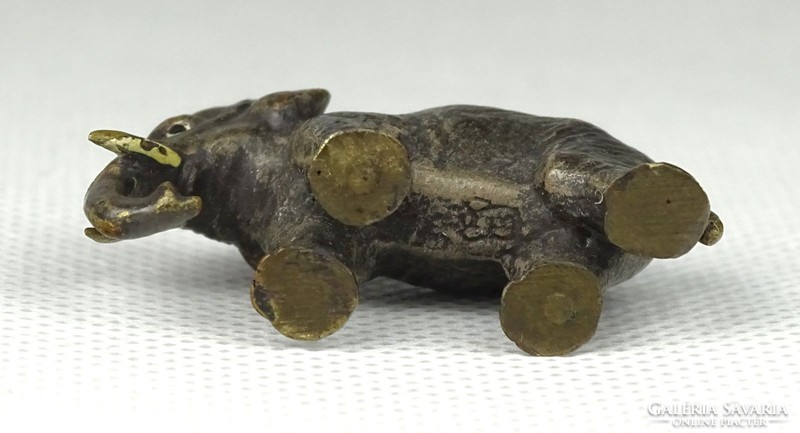 1H018 Antik picike bécsi bronz elefánt 2.5 cm