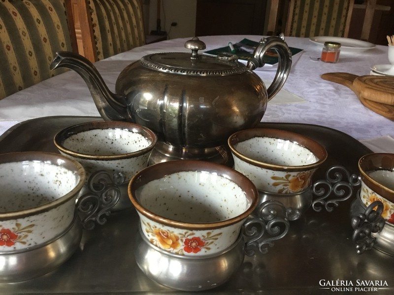 Teás készlet 5 személyes, nagyon szép állapotban, antik