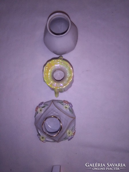 Porcelán kis váza - három darab együtt
