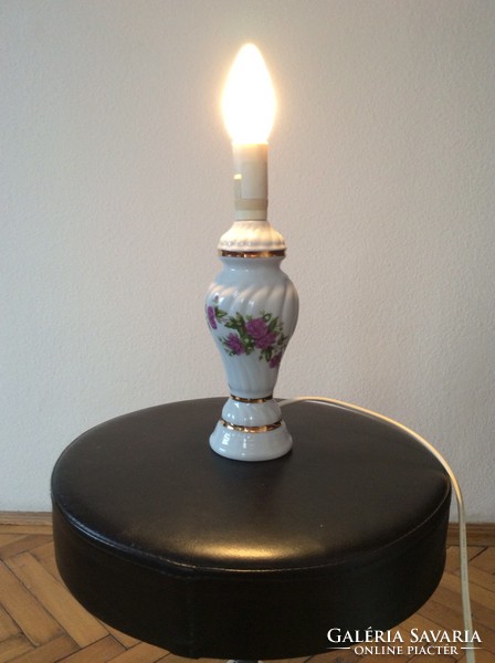 Porcelain table lamp without umbrella