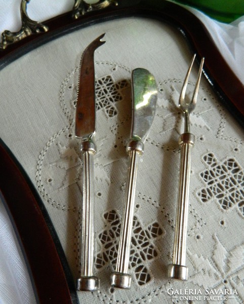 Silver-plated cheese knife, fork and grease knife