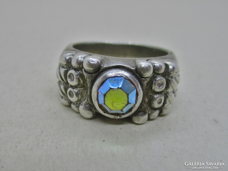 Gyönyörű antik kézműves ezüst gyűrű színjátszó kővel