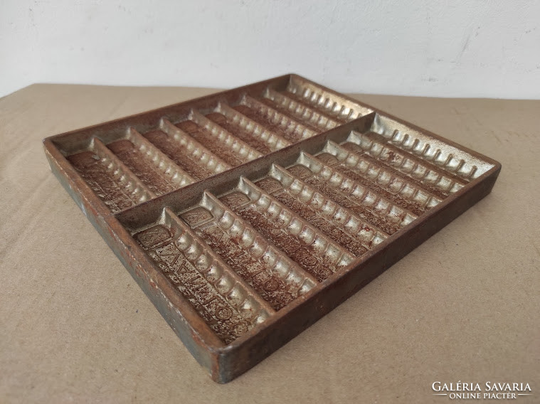 Antique chocolate chocolate candy metal mold confectioner candy maker 882