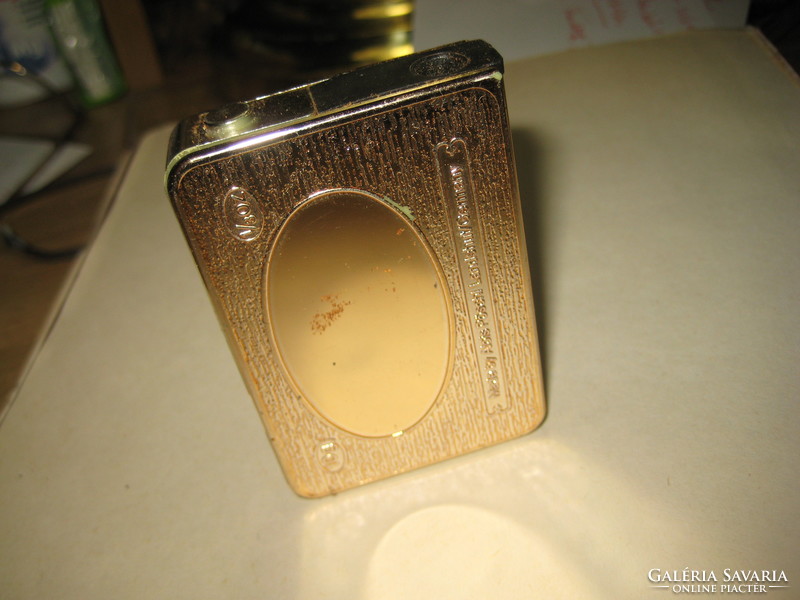 Ozona Aromatic , ózon aromás , luxus dohány , finom őrlemény  10 gr , szép eredeti tükrös boxban