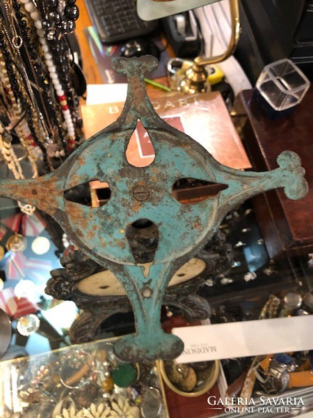 English kitchen scales, 35 cm high, made of bronze. Rarity