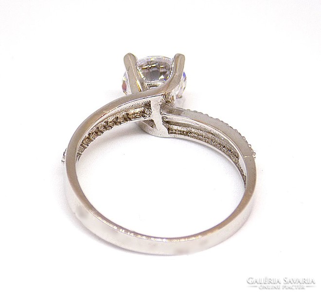 Fehér arany köves gyűrű (ZAL-Au106034)
