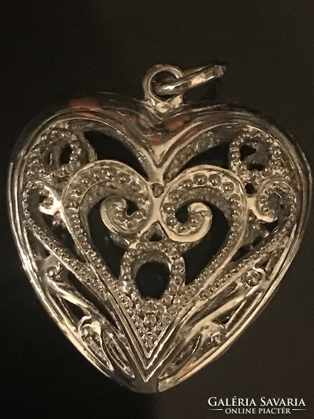 Openwork heart pendant made of stainless steel, 5 x 4 cm