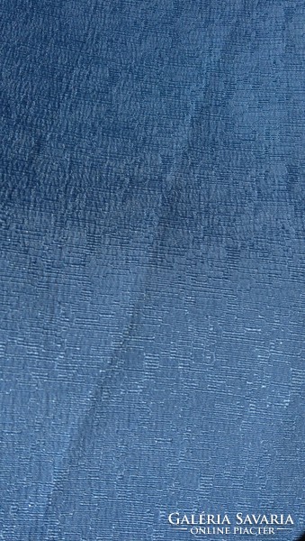 Ezüstös kék színjátszó  santung? két részes sötétítő függöny ,drapéria , ablakra 142  x 156 cm / db