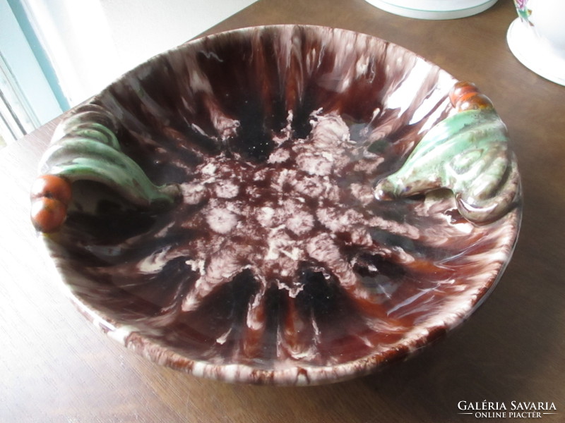 Rare beautiful large hop ceramic bowl 25 cm diameter.Flawless
