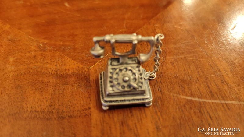 Ezüst miniatűr " Retró telefon" Részletgazdag.  Ritka.