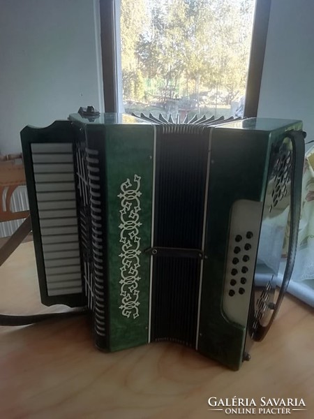Accordion has never been used since the 1980s