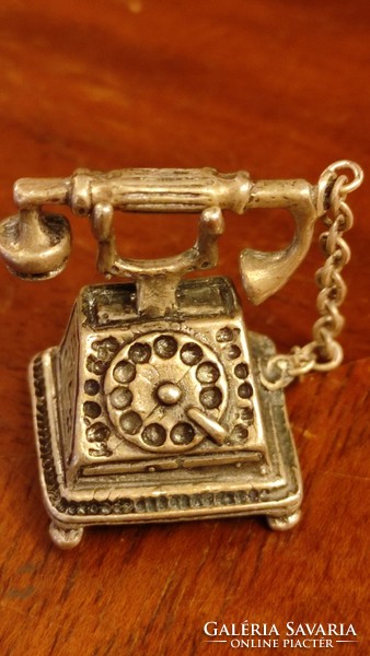 Ezüst miniatűr " Retró telefon" Részletgazdag.  Ritka.
