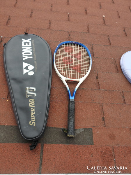 Teniszütő és egyéb ütő tokkal -  tenisz ütő db - ár FISCHER - WILSON - YONEX