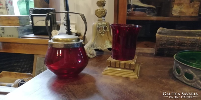 Szecessziós üveg és réz váza és cukortartó, kínáló, 20.sz.eleje