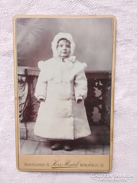 Antique cdv / business card / hardback photo 3 year old girl in winter coat herz henrik budapest circa 1900