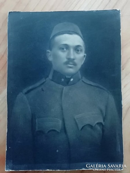 Nagyméretű katona fotó az 1910-es évekből