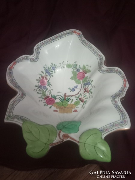Fabulous collectible Herend anniversary colorful Indian flower basket pattern with leaf shape offering